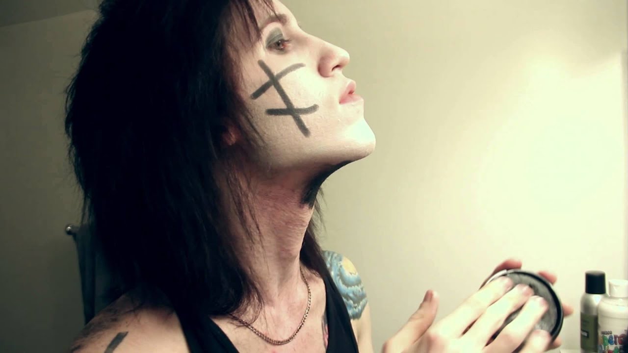 How I do my makeup.