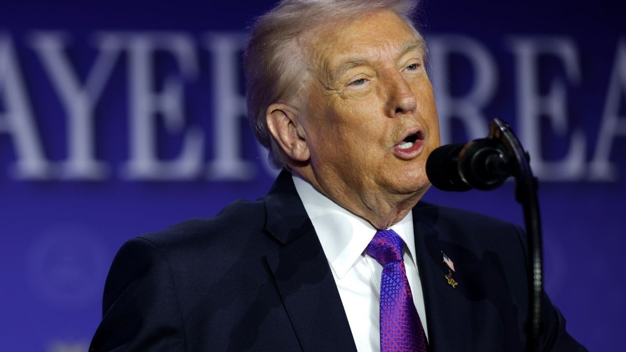 После сенсационного заявления Трампа раздались аплодисменты: &laquo;17 мая мы...&raquo;