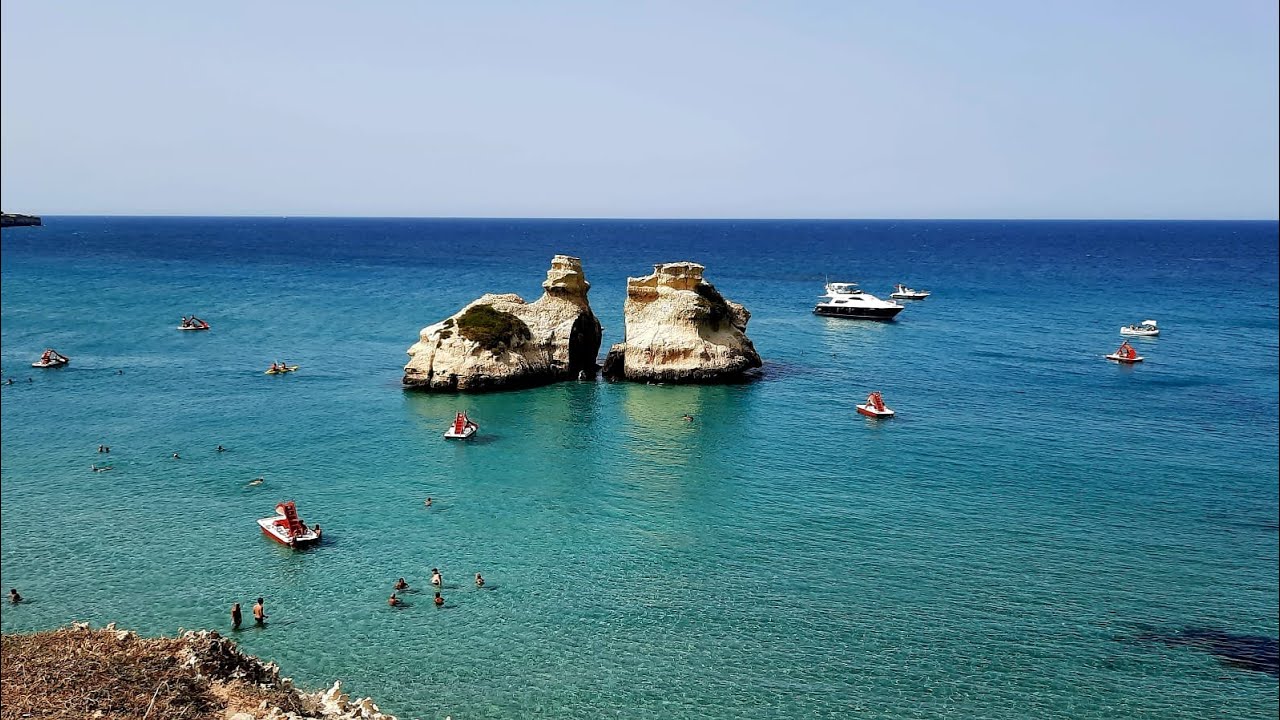 Le più belle baie del Salento: la Baia delle Due Sorelle a Torre dell'Orso in Salento 4k