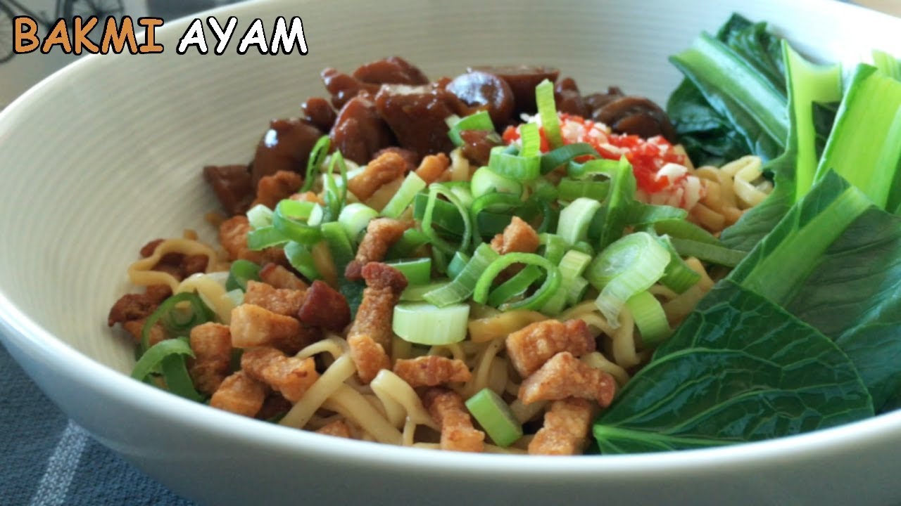 Bakmi Ayam Jamur | Indonesian Chicken Noodles With Mushroom