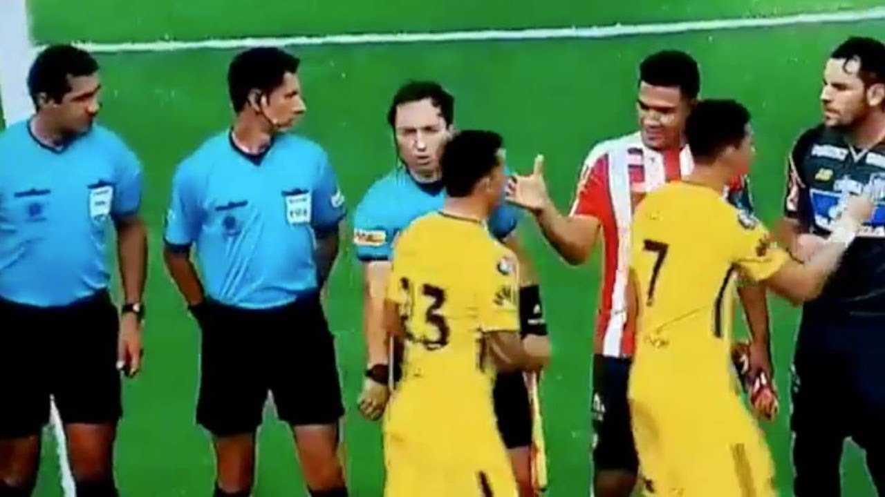 &iexcl;Le ignora! Carlos T&eacute;vez le esquiv&oacute; el saludo a Teo Guti&eacute;rrez ◉ REVIEW ◉ 2018