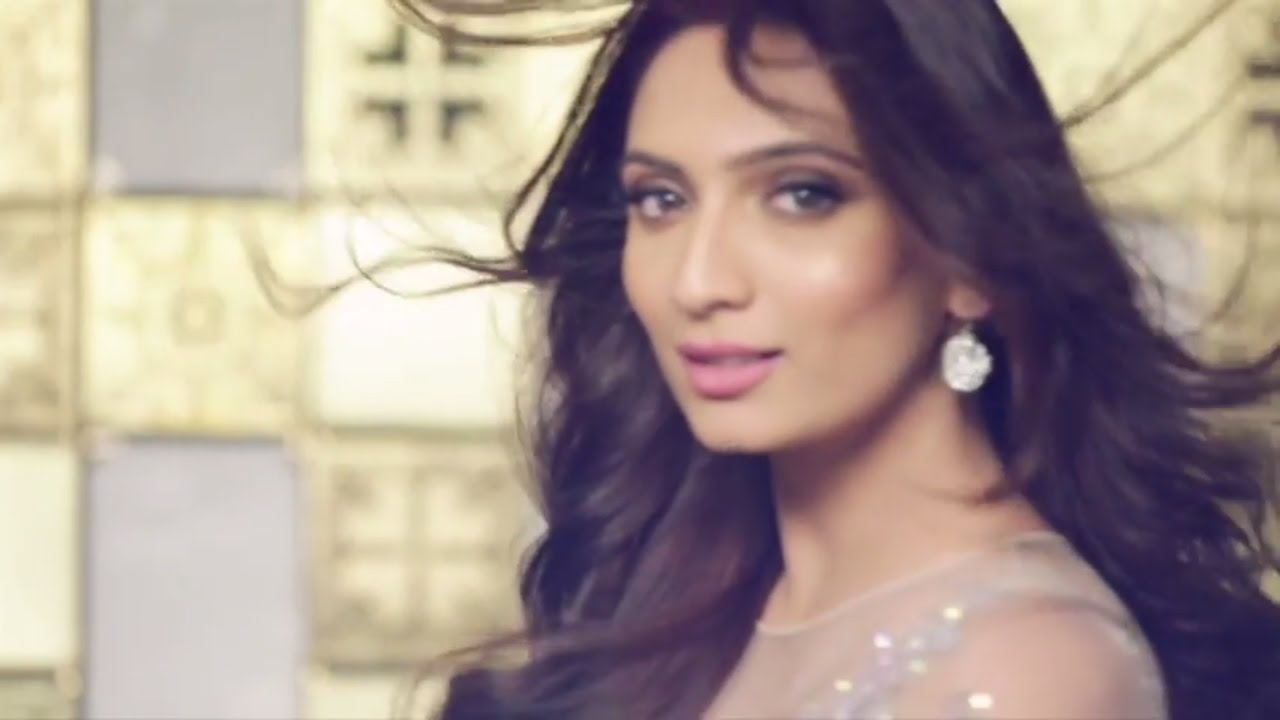 Introducing Miss Universe India 2016 Roshmitha Harimurthy