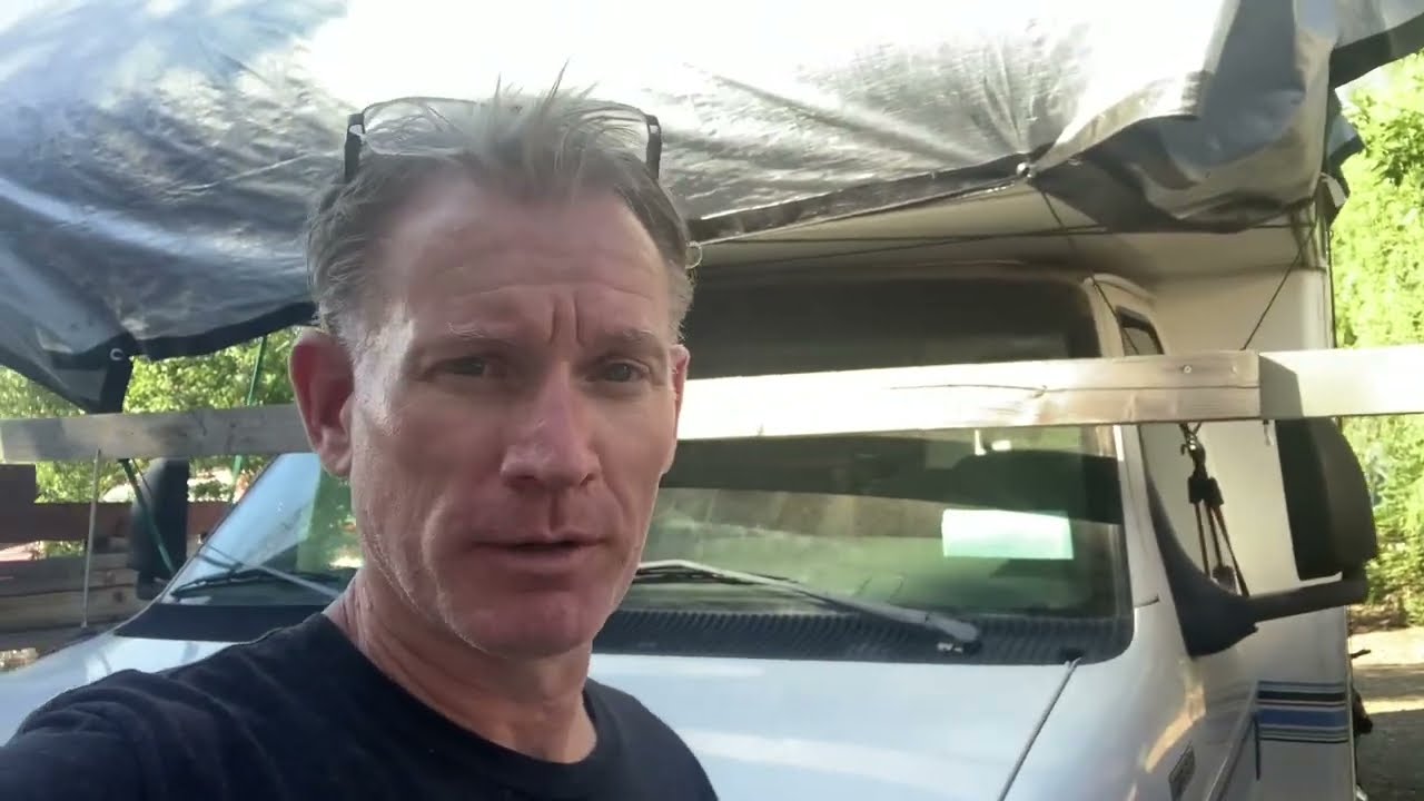 Class C Cabover Bed Platform Repair • Jacking up the Overhang