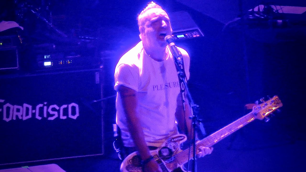 Peter Hook & The Light, Procession (New Order song), live in San Francisco, Sept. 10, 2022 (4K)