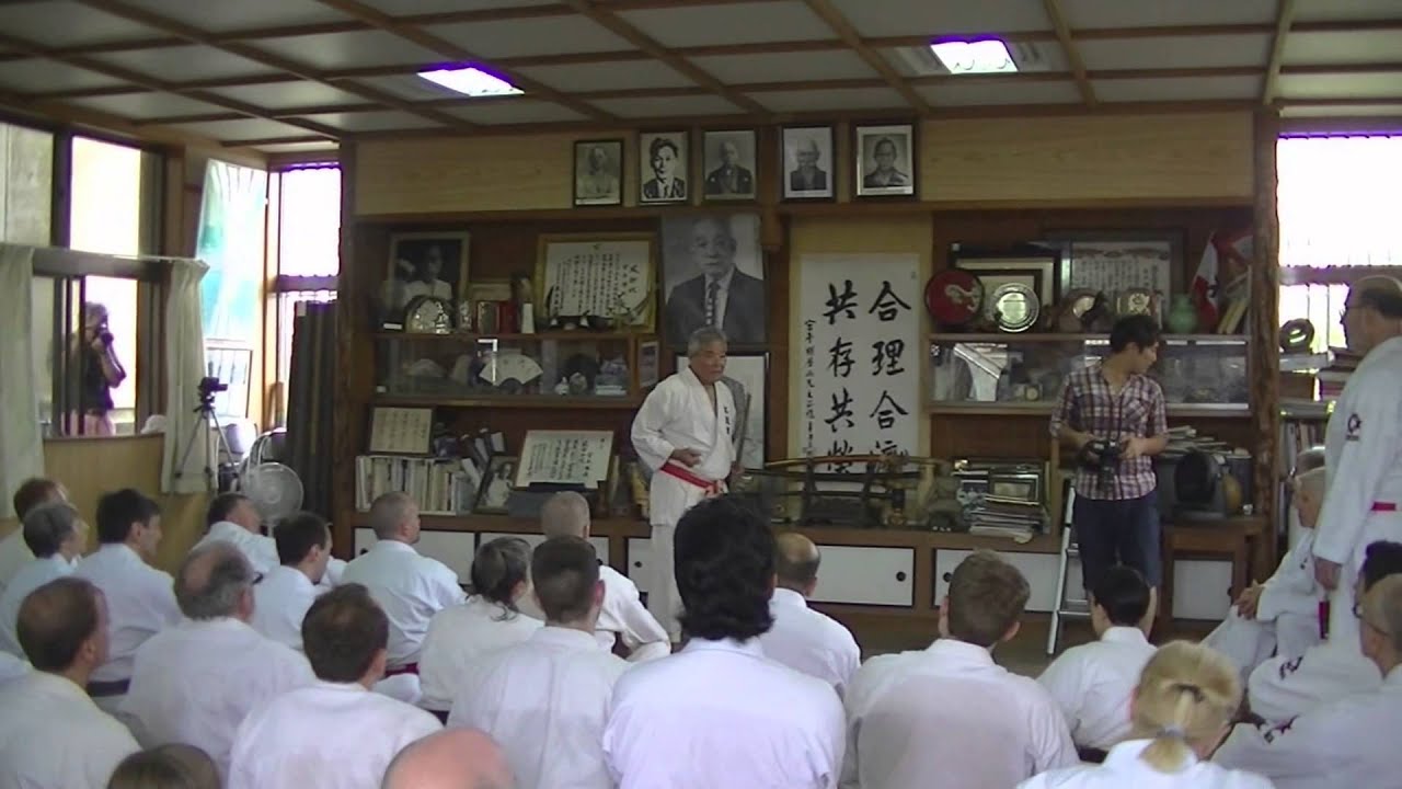 Katsuya Miyahira Dojo Shorin Ryu Karate Do Shidokan - Miyazato Dojo