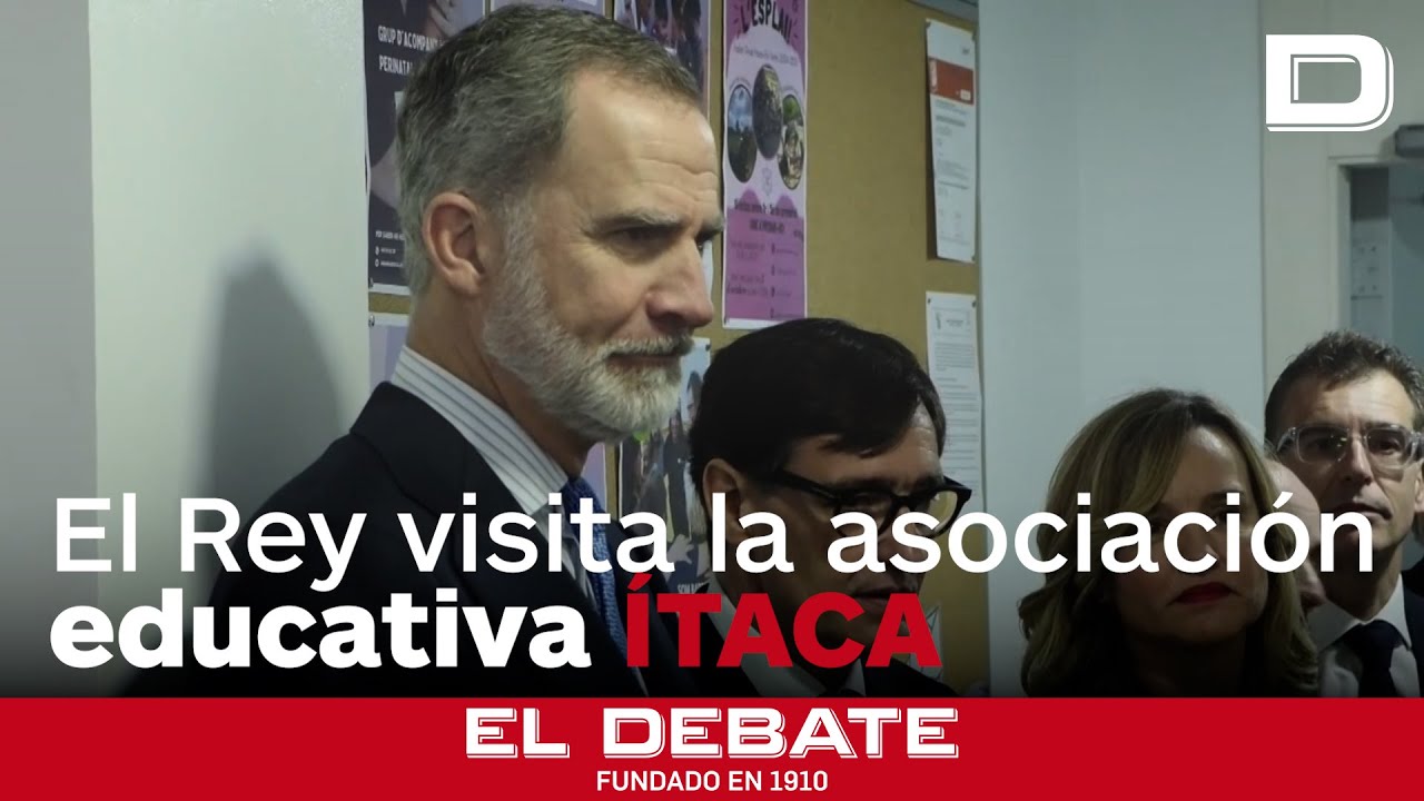 El rey visita la asociación educativa 'Ítaca' en L'Hospitalet de Llobregat (Barcelona)
