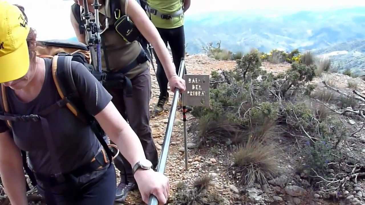 Montsant, Cova de la Bruixa pels graus