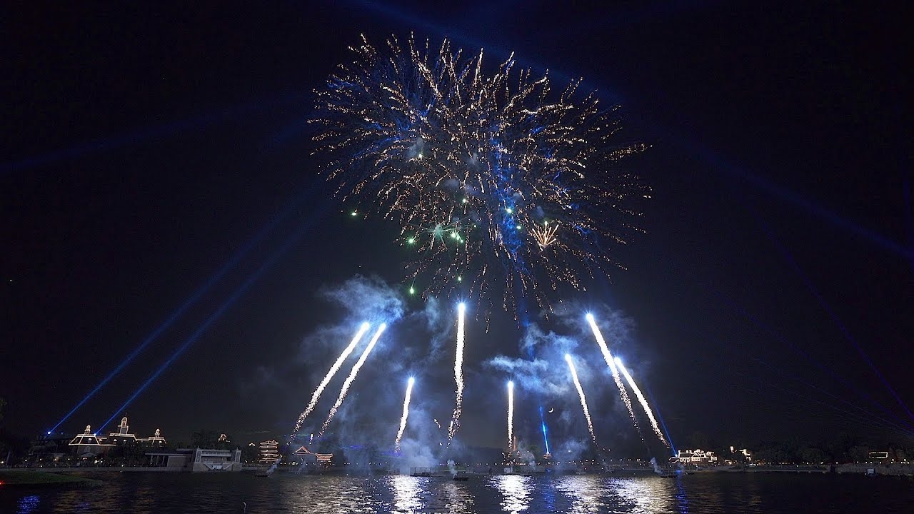 Epcot Forever opening night show