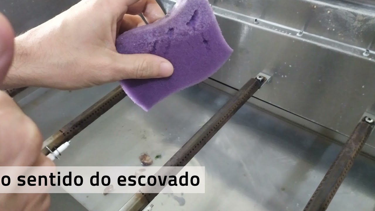 Limpeza churrasqueira a gás Strongrill
