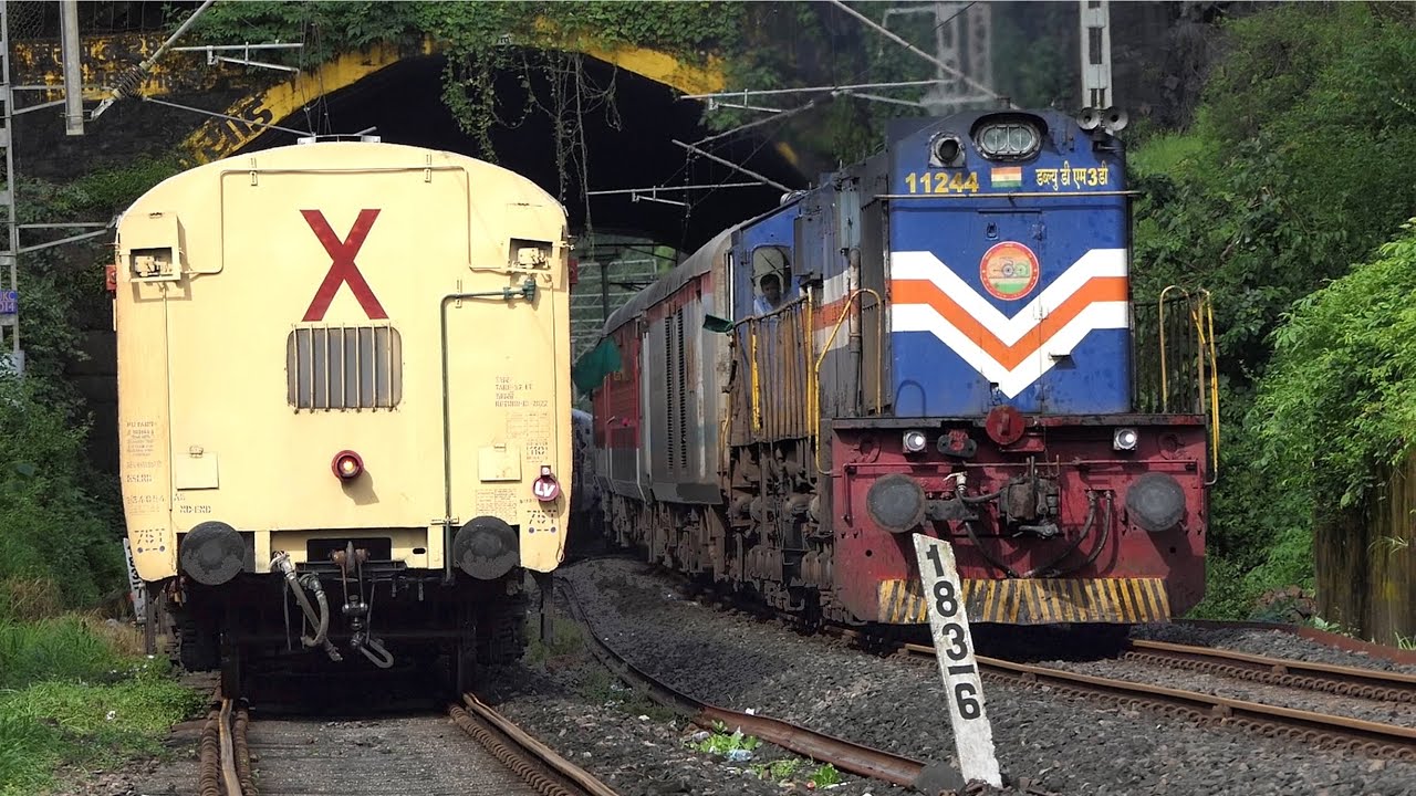 Konkan Railways : Single Line Train Crossings at Ukshi | ALCo - EMD | Indian Railways