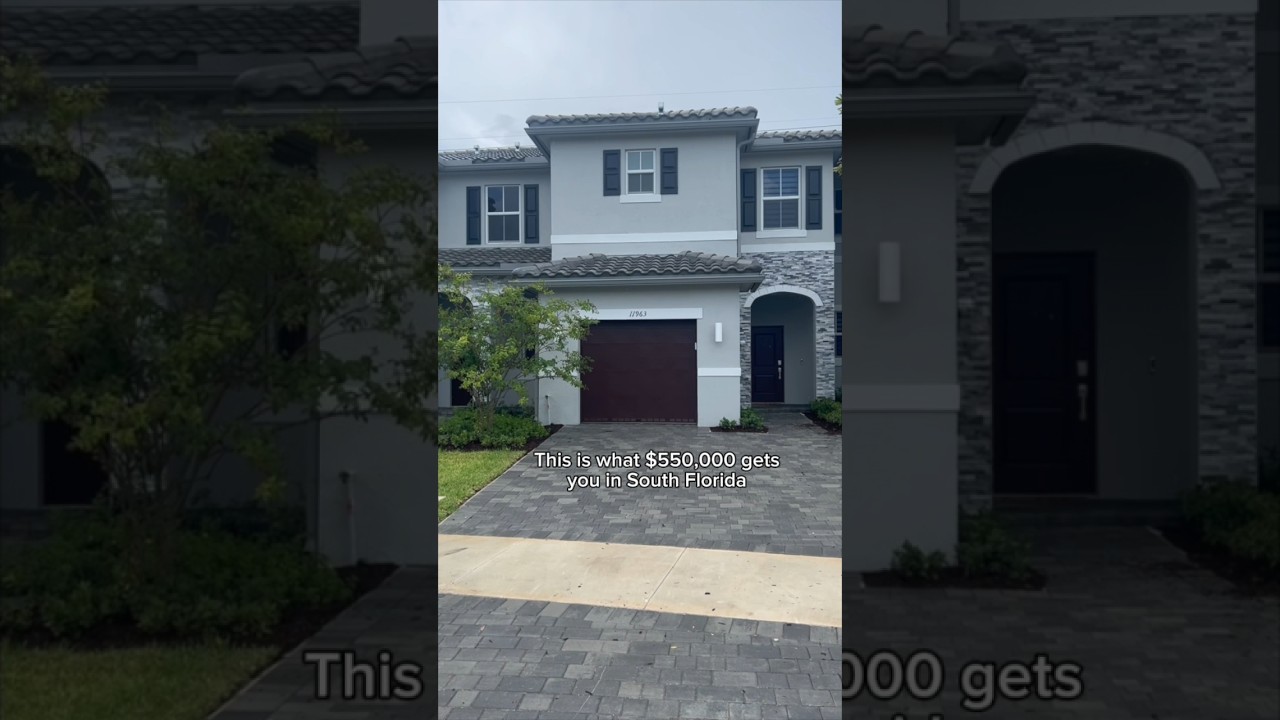 Affordable Model House Tour In Coral Springs, Florida #shorts #housetour