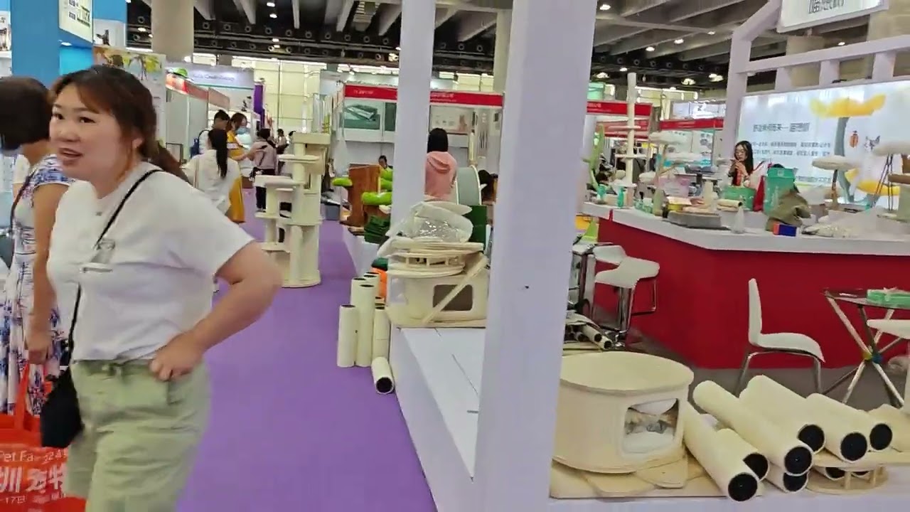 2023 CIPS China Pet Trade show walk through Part 1/3