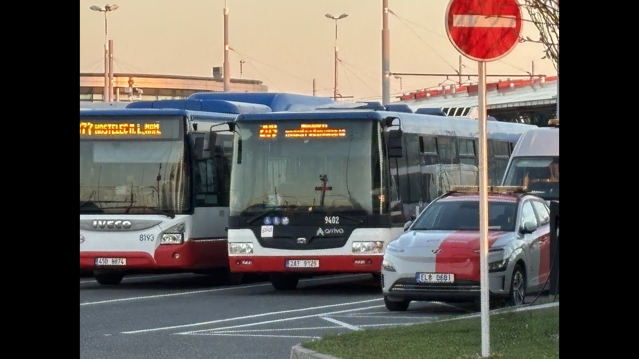 SOR NB12 #9402 Arriva City Praha linia 209 kierunek N&aacute;draž&iacute; Uhř&iacute;něves