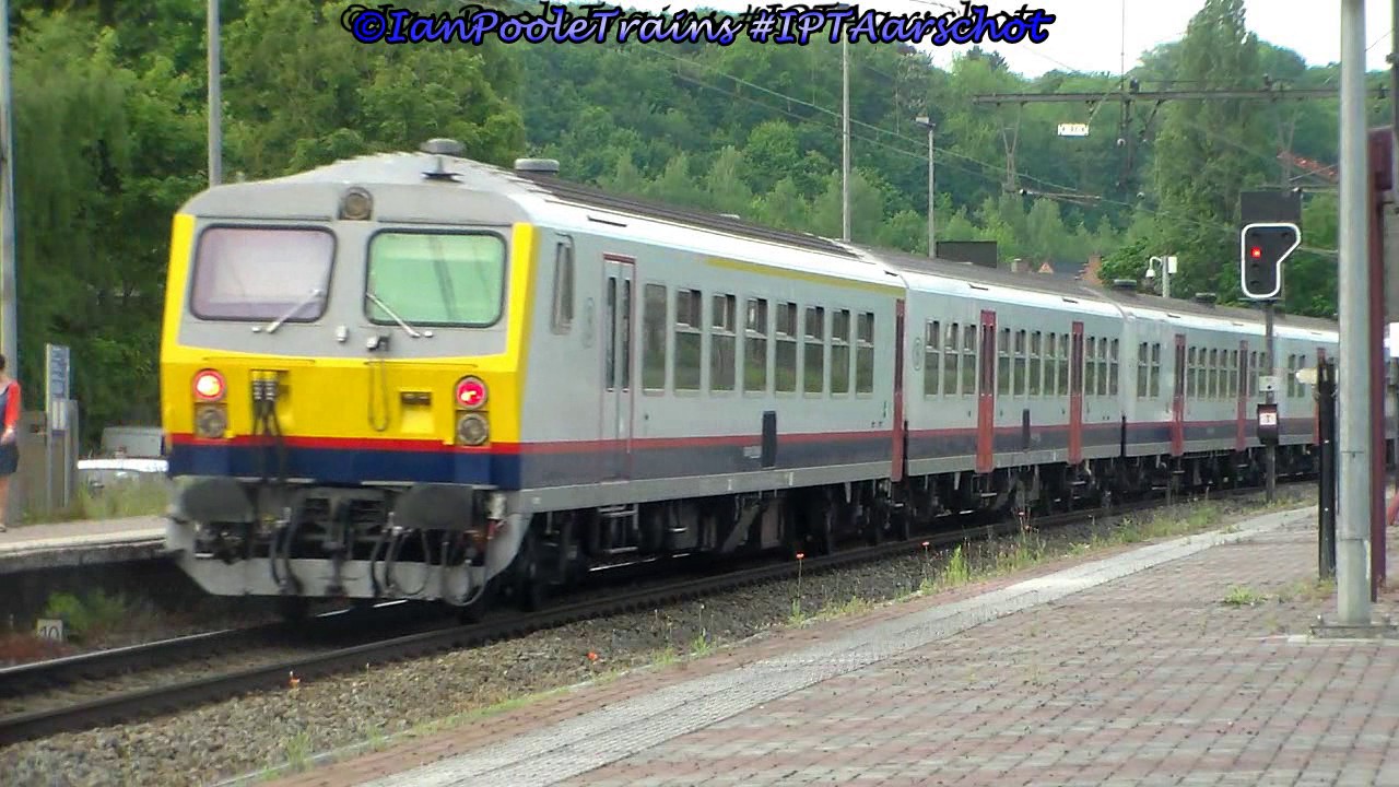Season 8, Episode 233 - Trains at Aarschot station/Treinen in Aarschot station