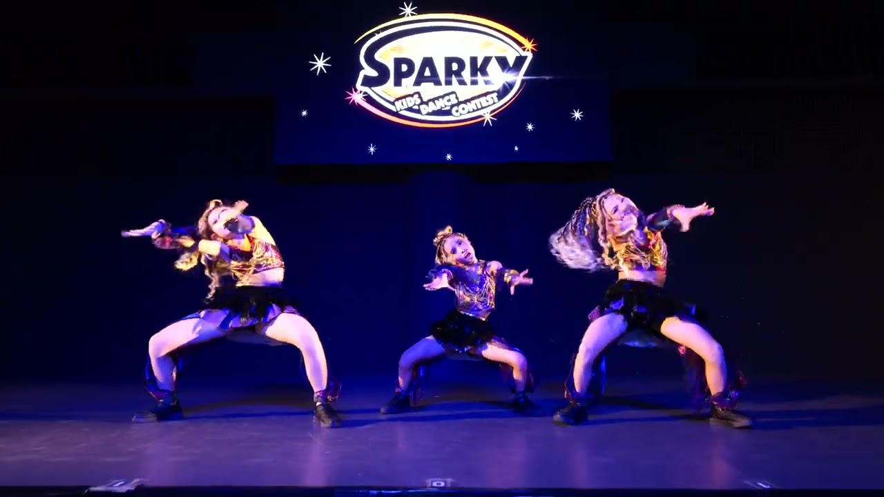 キッズ部門 審査員特別賞 / 桜小町 / SPARKY vol.24 / うめきたROOTS