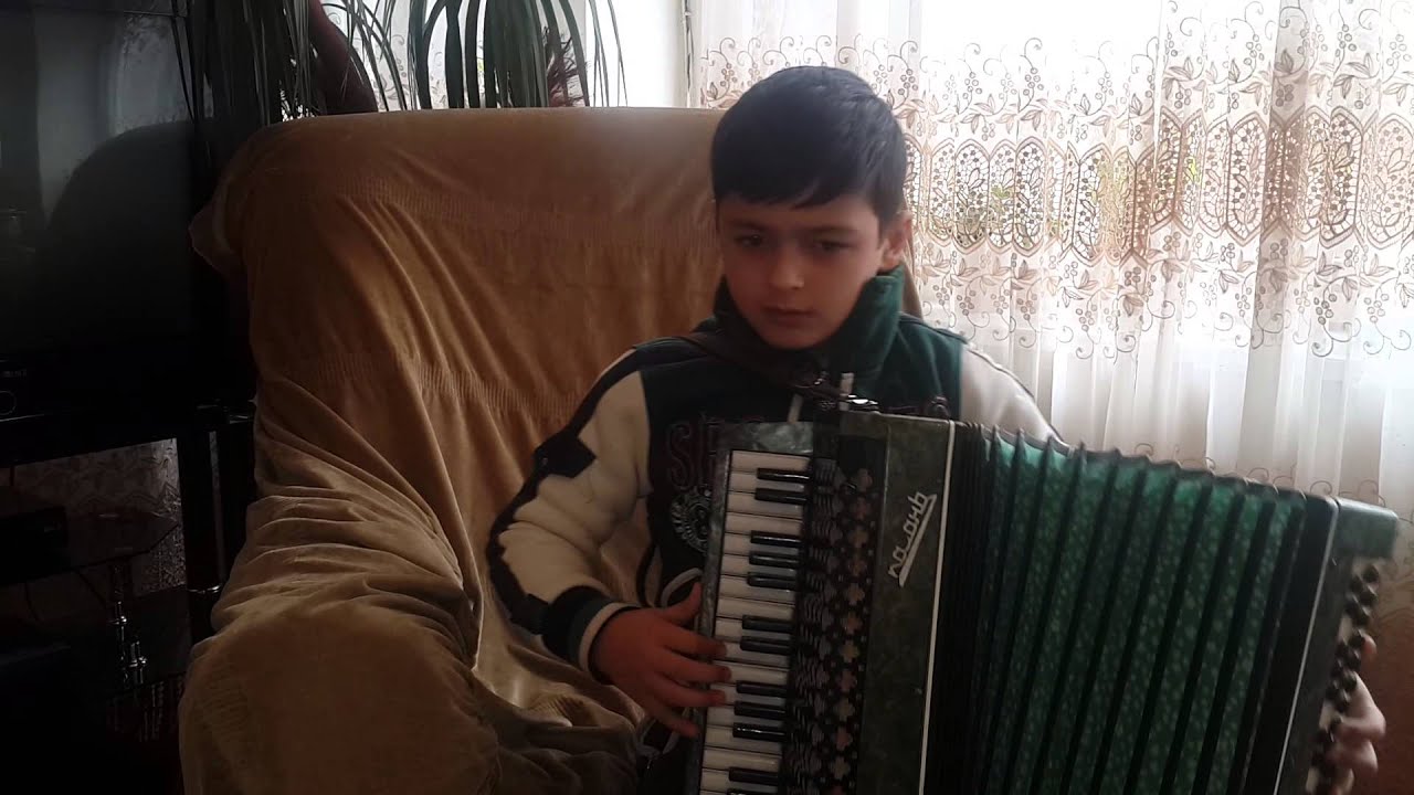 Elnur Ceferzade-Yalli Reqsi (Gence) 4sayli musiqi