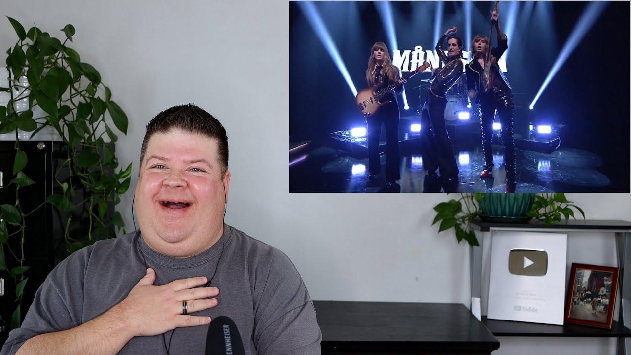 Voice Teacher Reacts to Måneskin - MAMMAMIA