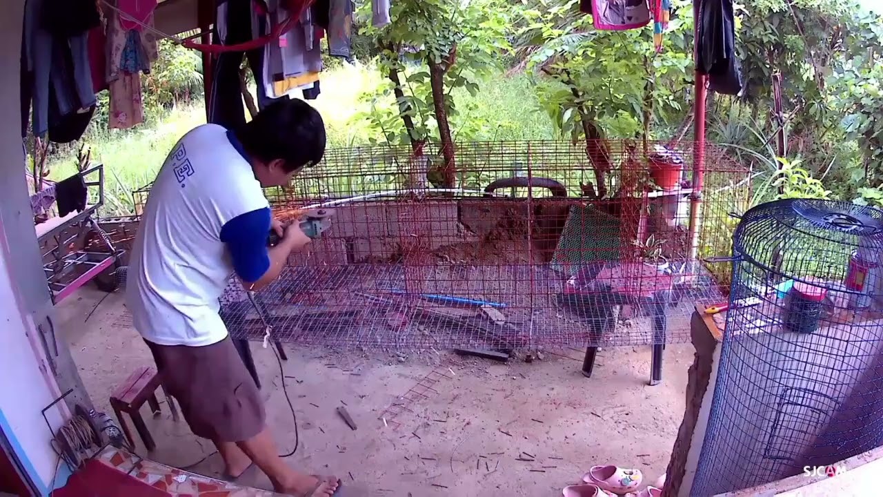 Cage Makingusing steel matting..Baterry Cage 6doors 8ft L x 22inchesH x 18inches