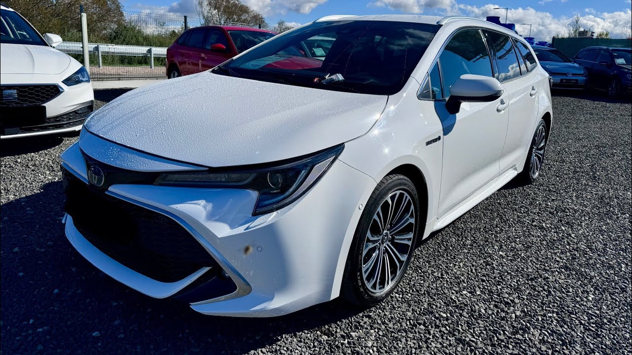 🇯🇵 Pre zákazníka vyberáme jazdený hybrid ⚡️: Toyota Corolla TS z roku 2020 👀