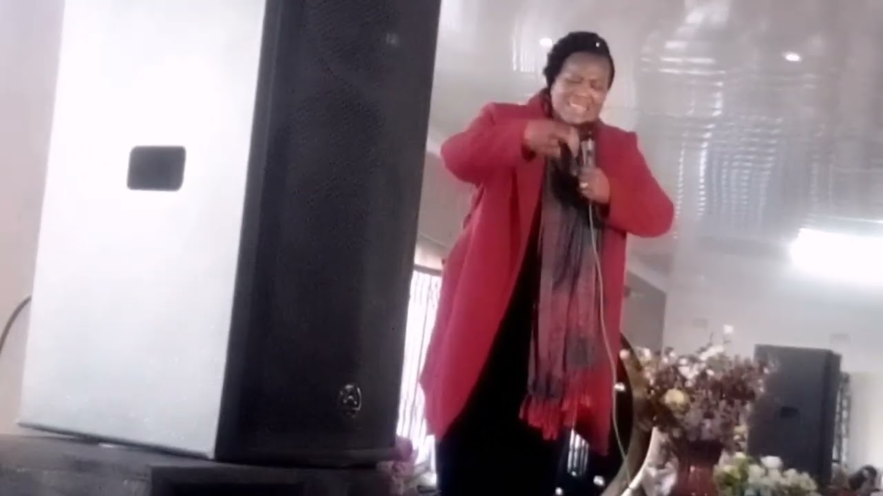 Mrs Mngomezulu at Nanda