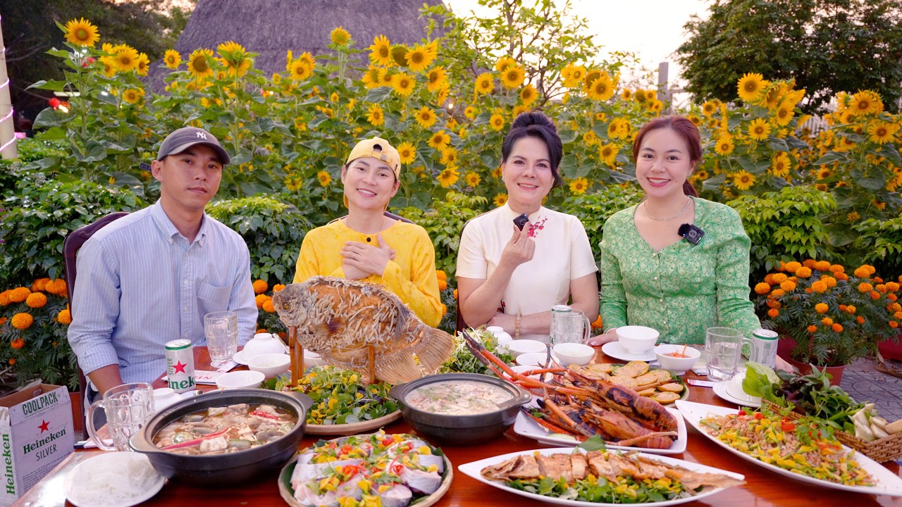Đại tiệc Tân Niên mừng tuổi đầu năm Má Nhi Ô Môn của chị Nga Sumo và Song Hỷ