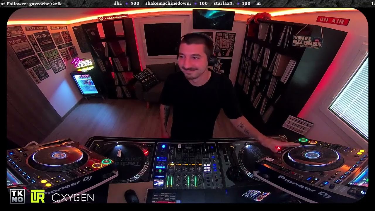 proper techno set opening the new studio