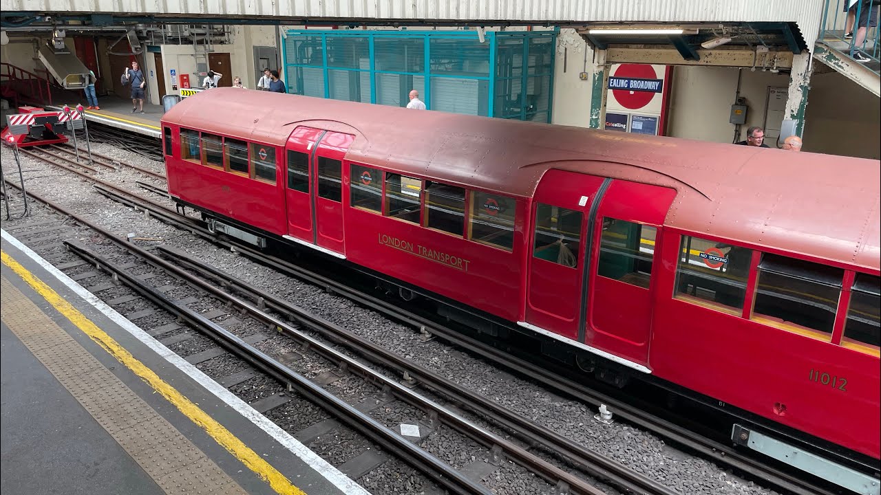 The 1938 London Underground Tube stock  - heritage tube journey