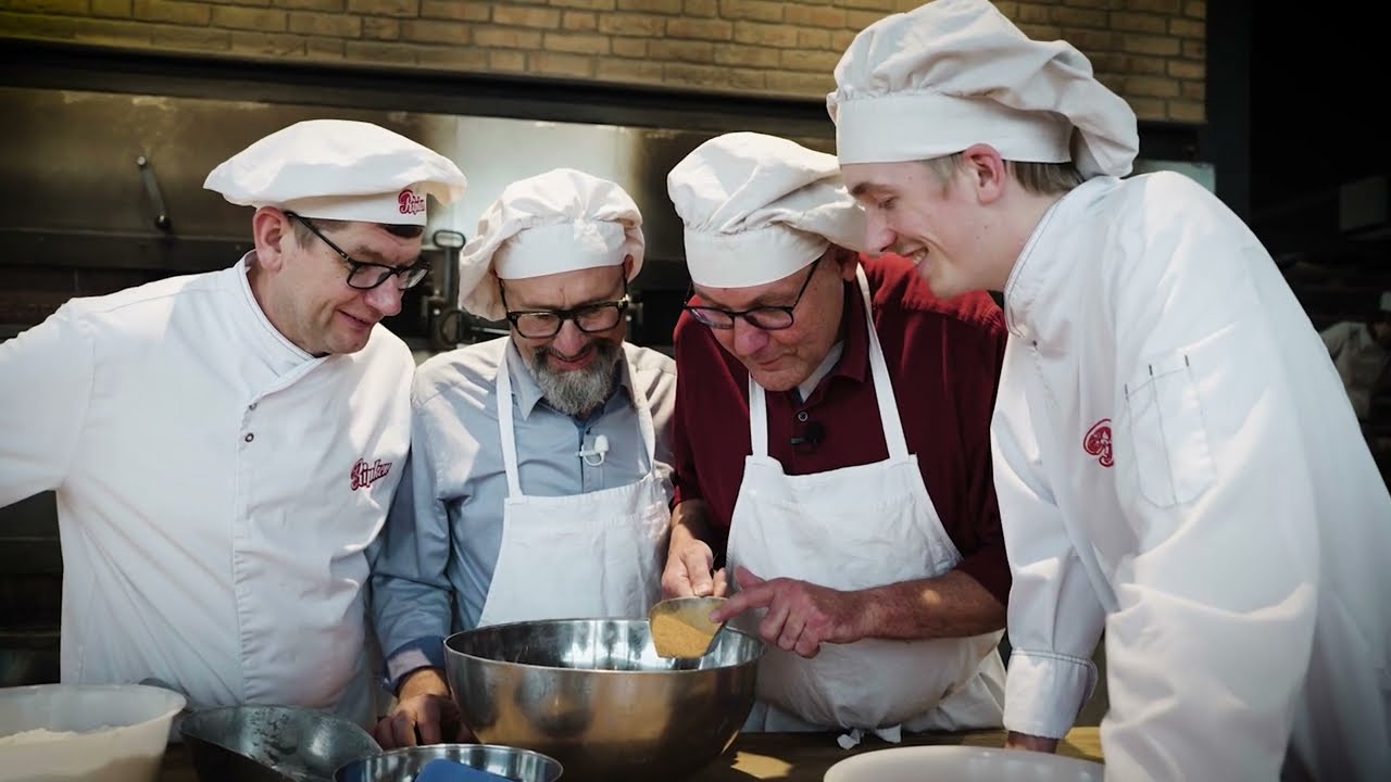 Fr&ouml;hliche Gr&uuml;&szlig;e aus der Weihnachtsb&auml;ckerei / Handwerkskammer Oldenburg