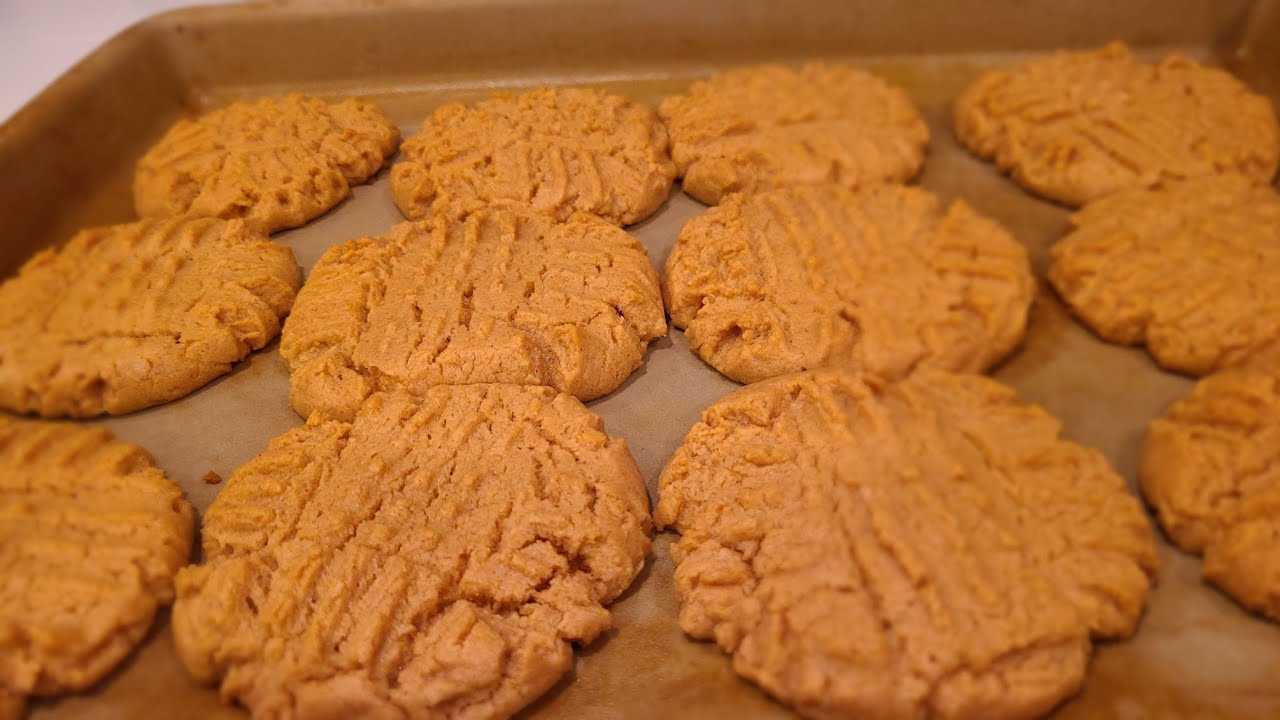 Soft & Chewy Peanut Butter Cookies