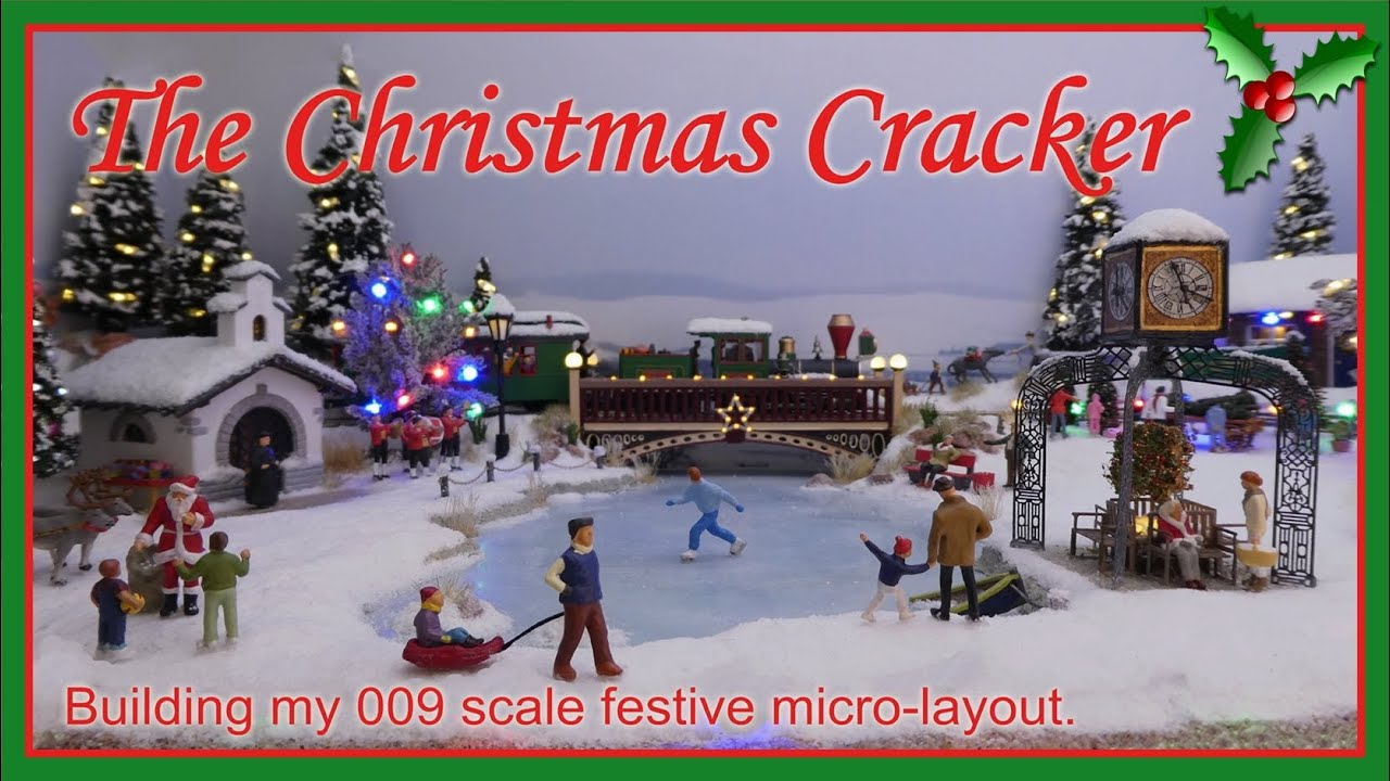 The Christmas Cracker ... Building my 009 scale festive micro-layout