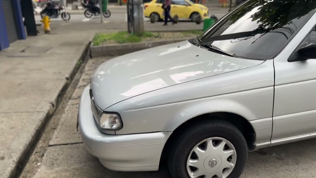 Nissan SENTRA B13 - Tsuru 2008