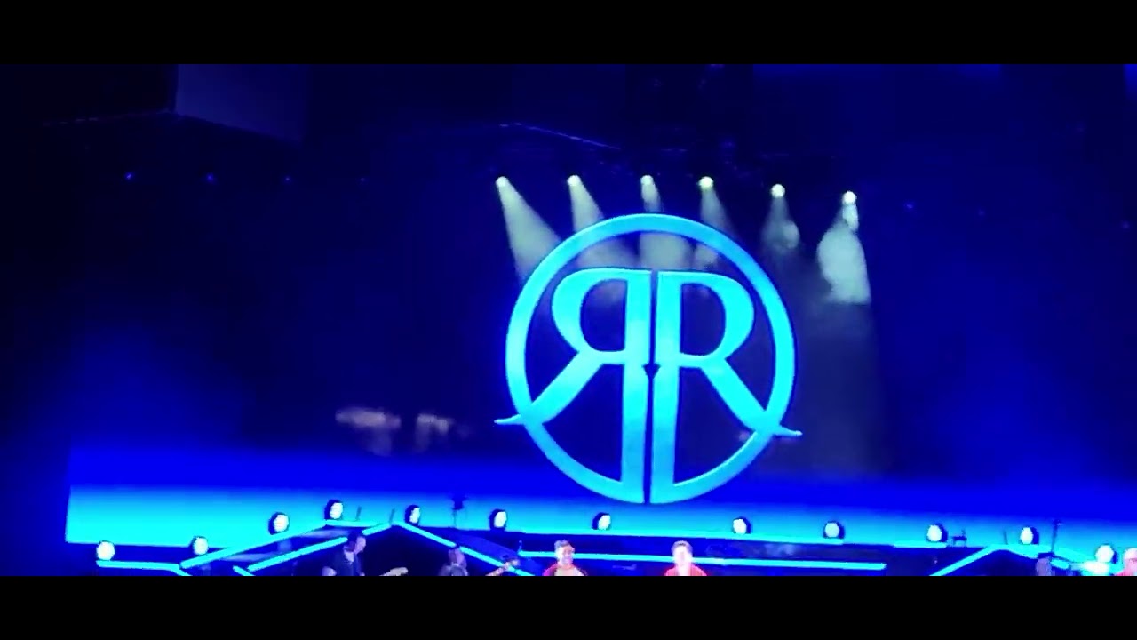James Maslow playing Piano. MUST SEE! & BTR Stuck song.
