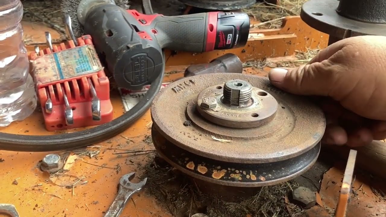 Замена шпинделей ножей на газонокосилке Woods PRD7200 Finish 26.08.2024