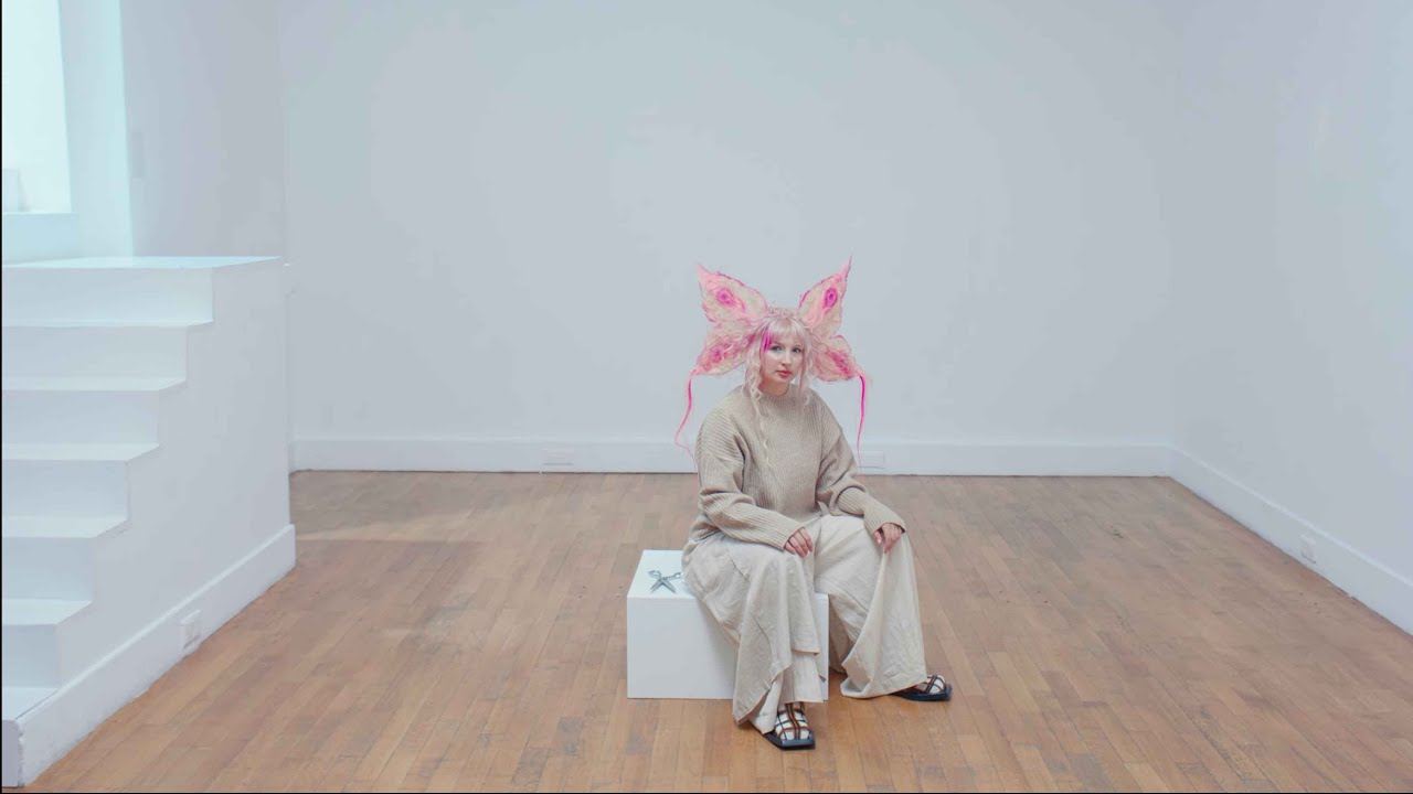 Alice on the Roof - 15 ans (Vidéo officielle)