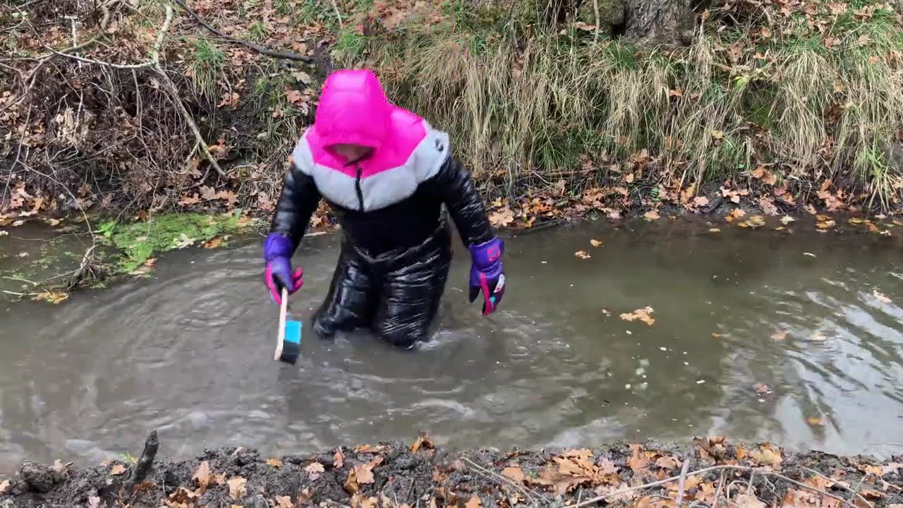washing my shiny snowsuit