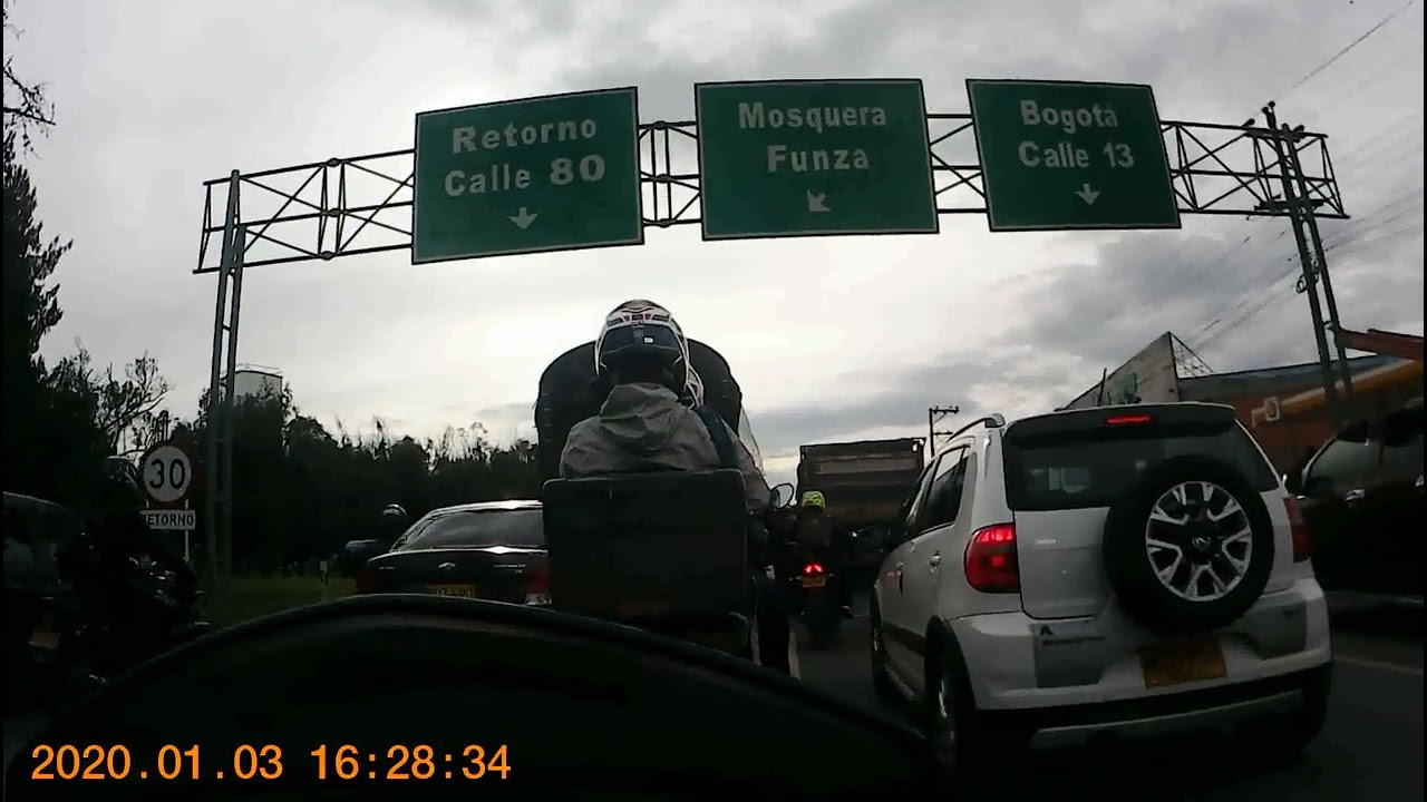 moto Dominar 400 Madrid año 2023