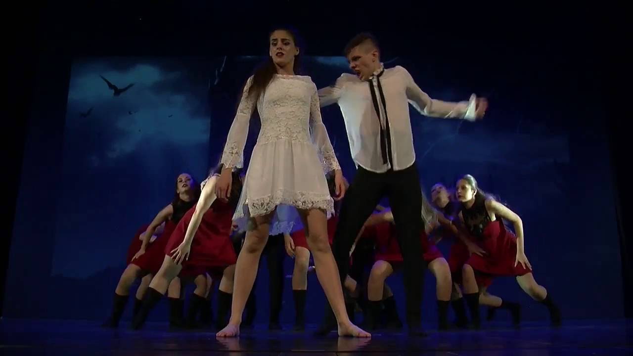 DE RERUM DRACULA - cor.Ronny Accordino