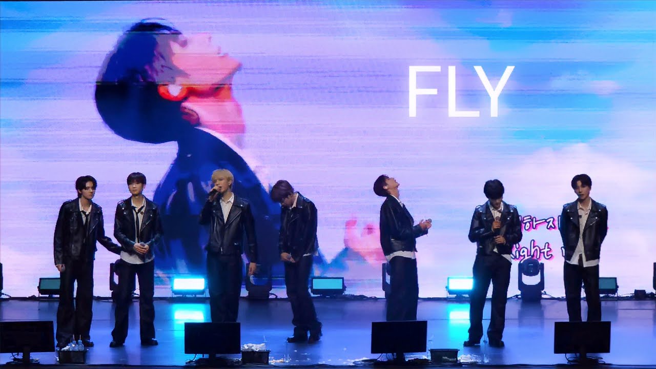 241123 앰퍼샌드원(AMPERS&ONE) 팬미팅 &Dear. My First _ 2부 Fly