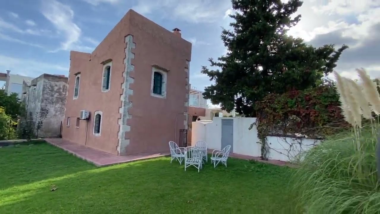 North Rethymno 2-bedroom Stone Villa 130sq.m. for sale, near the sea.