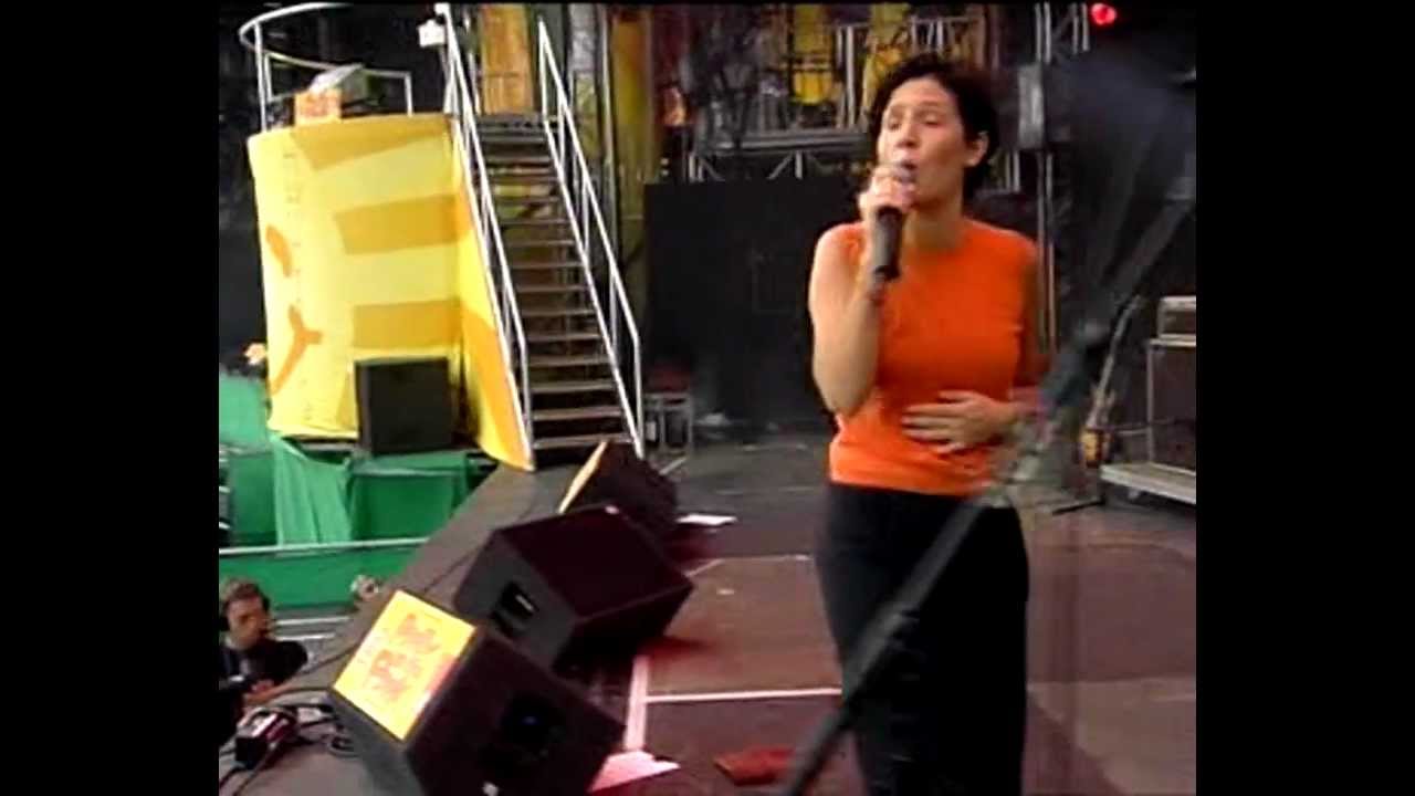 Texas - Say What You Want (live Party In The Park 1999)