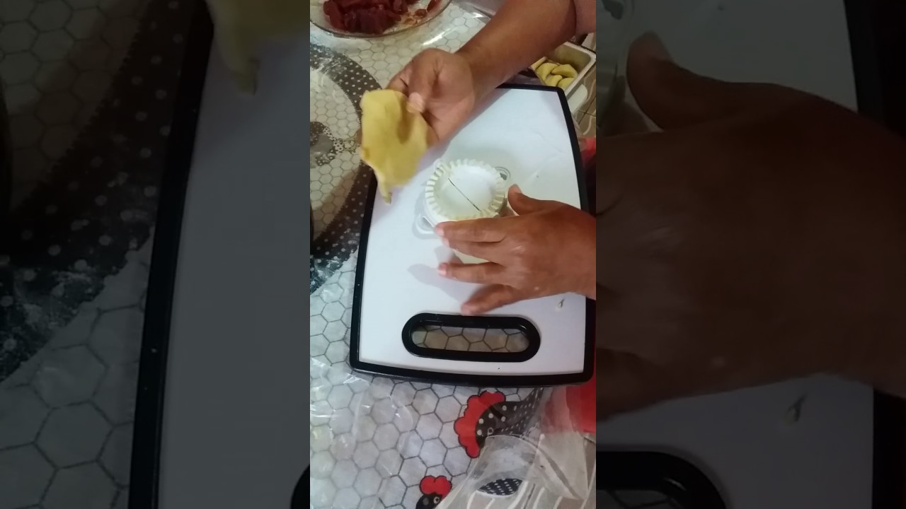 Maneira fácil de fazer pastel doce.