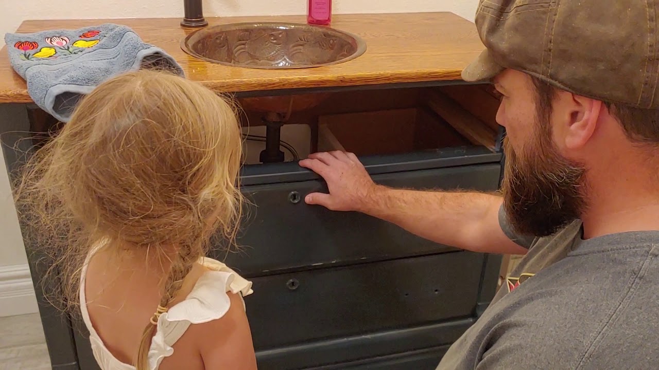How to build a bathroom vanity out of a vintage dresser-Part 2: Rebuilding the drawers