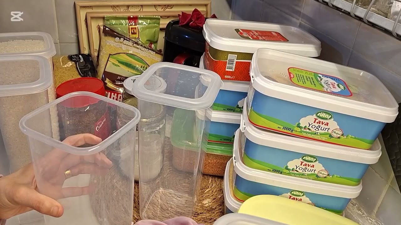 طلعنا علبيم انا وجوزي جبنا كم غرض قبل رمضان ..اللهم بلغنا رمضان .. وعملت صدر فروج مع بندورة 