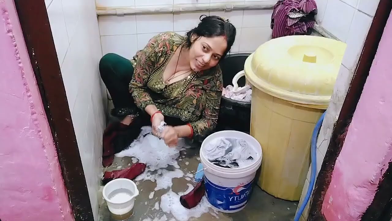 इस कड़ाके की ठंड में सुबह 4:00 जग के घर के सारे काम करना Indian housewife cotton cleaning blog 🧹🧹