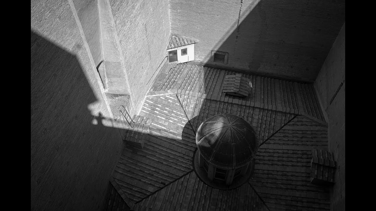 Moholy-Nagy 130 / SILENT NOISE