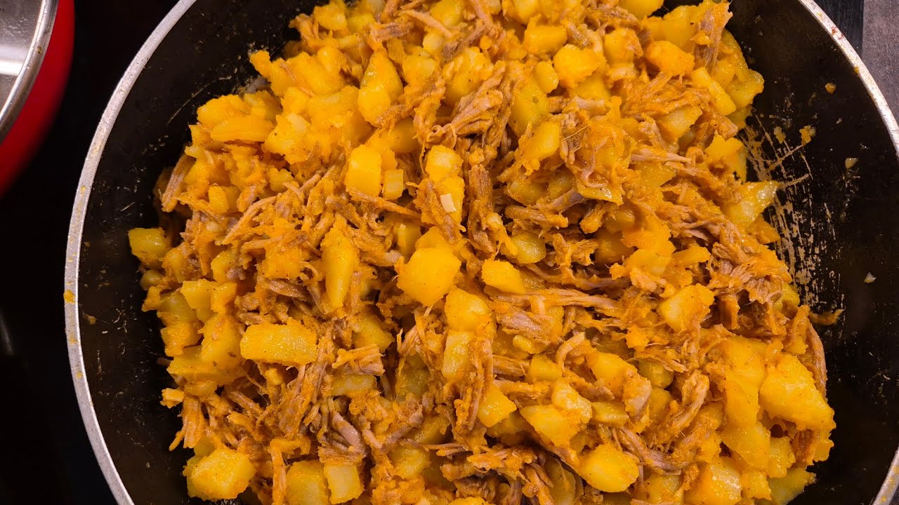 PICADILLO DE PAPA CON CARNE DE CERDO