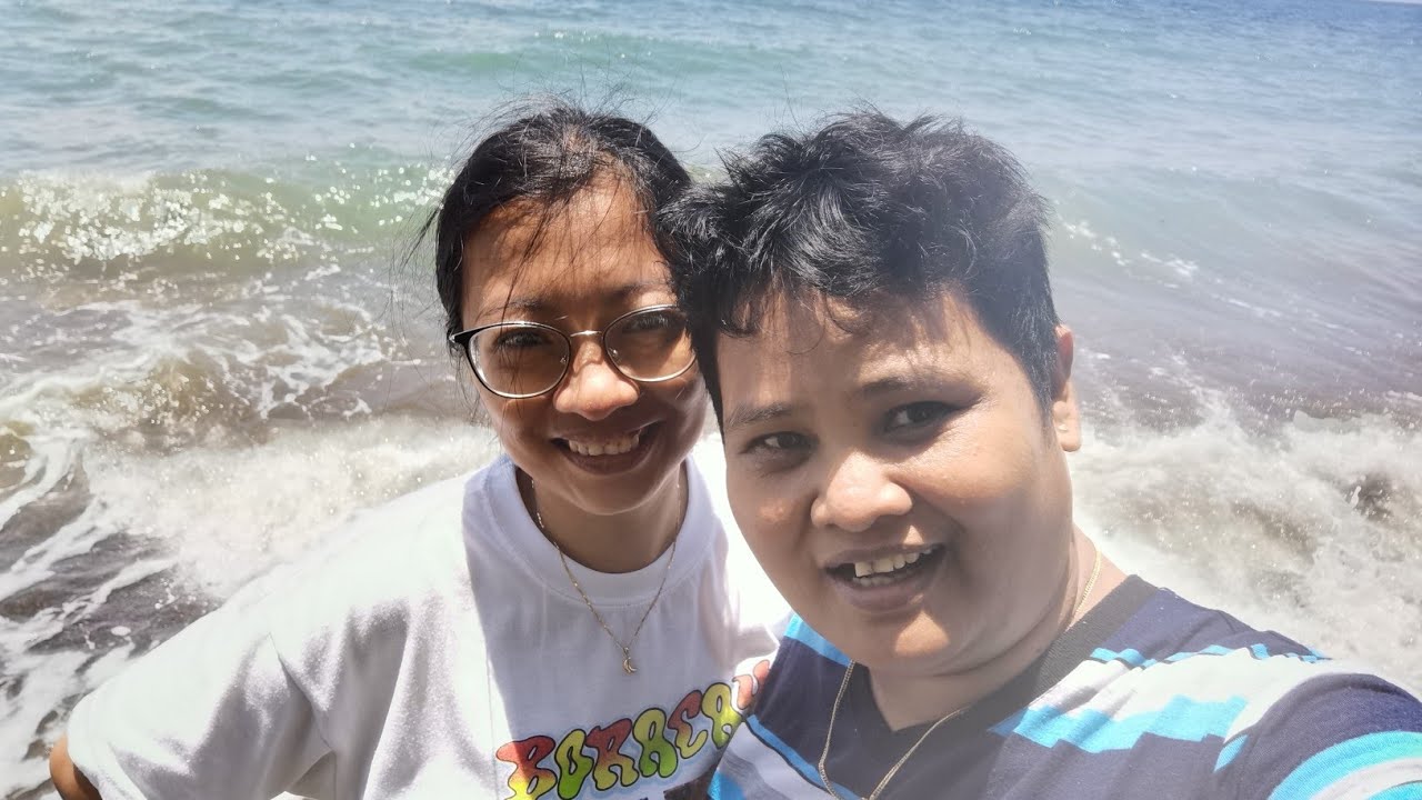 Ebale beach resort Naawan misamis oriental swimming time//travelvlog
