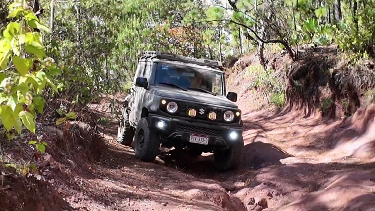 Medio Vallartazo Jimny + Jeep 2024 con 4x4 Guadalajara