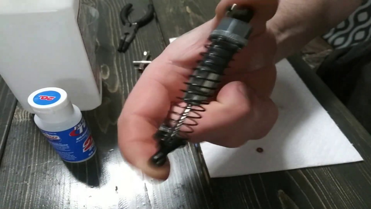 Redcat gen8 FIX shocks leaking oil?
