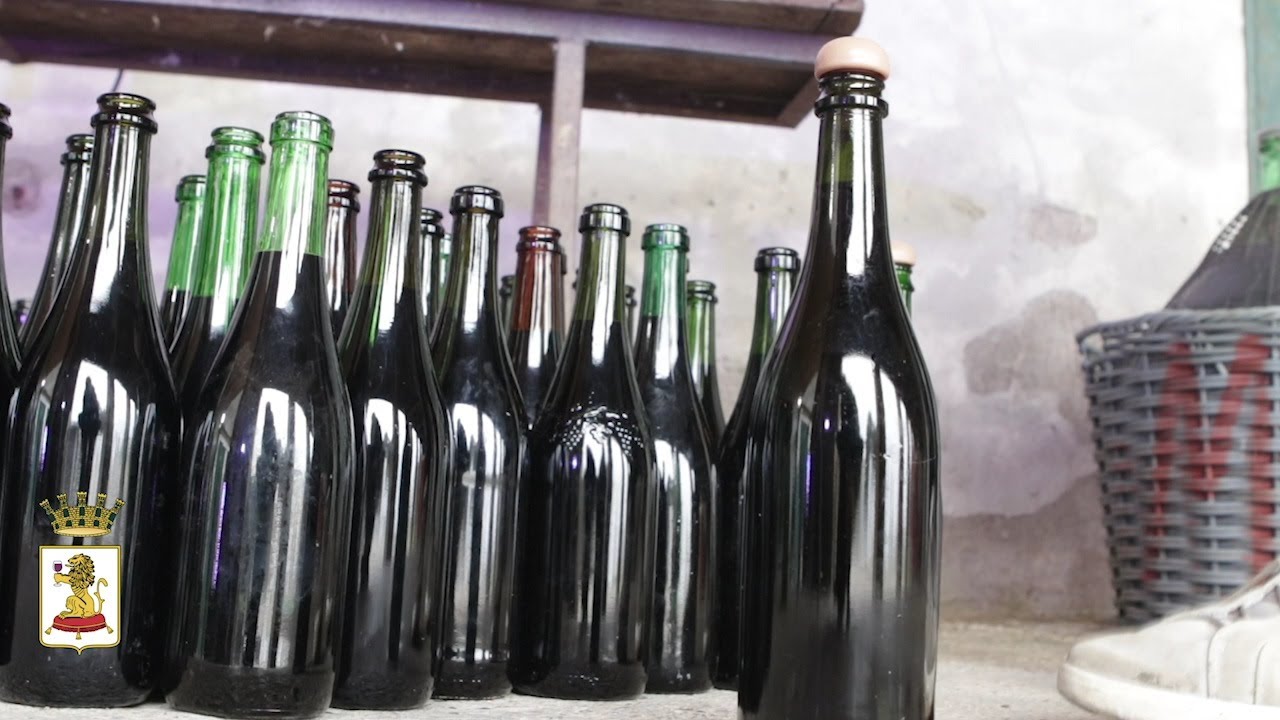 imbottigliamento, consigli per un travaso di vino lambrusco perfetto